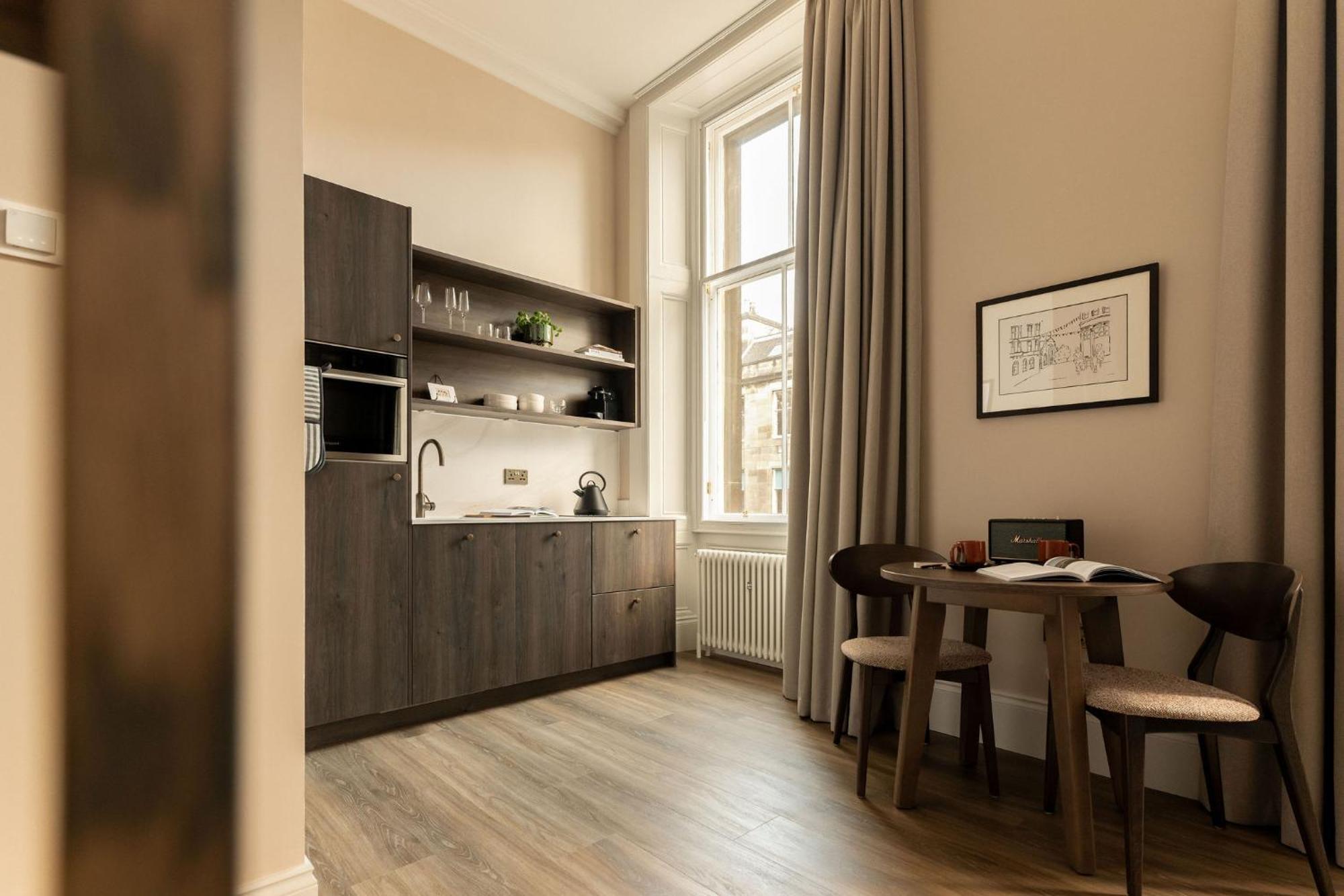 Moment George IV Bridge Hotel Edinburgh Room photo